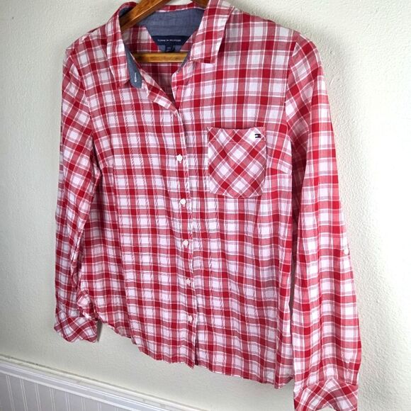 Tommy Hilfiger Women's Red Plaid Button Down Roll Tab Picnic Table Shirt Size LG - Picture 3 of 8